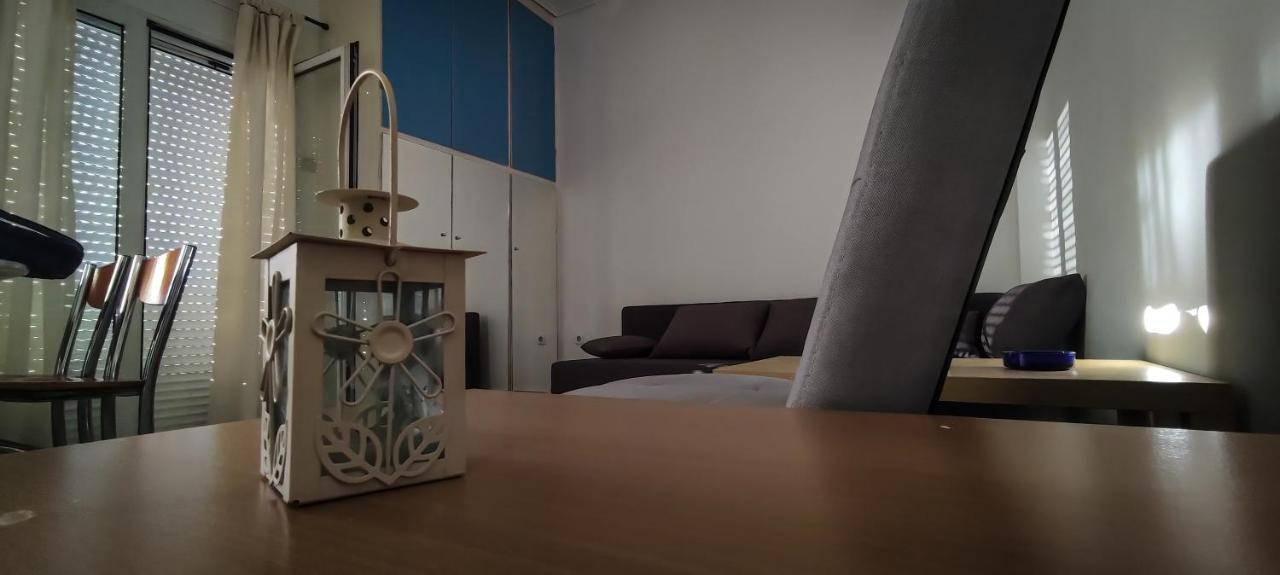 Appartamento Loutraki Times Esterno foto