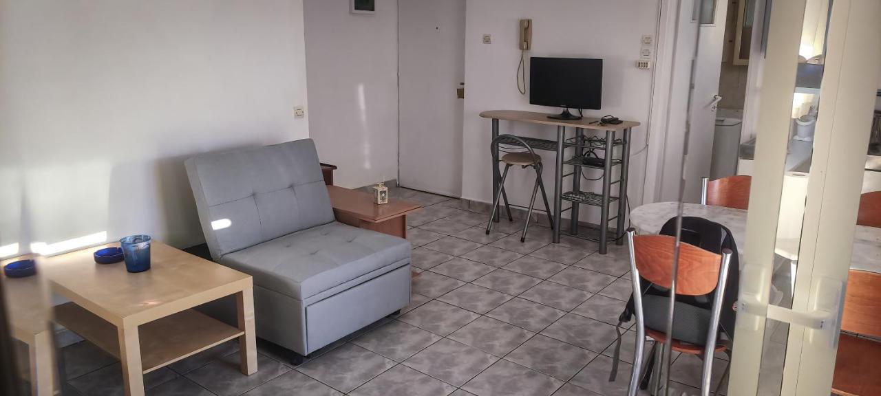 Appartamento Loutraki Times Esterno foto