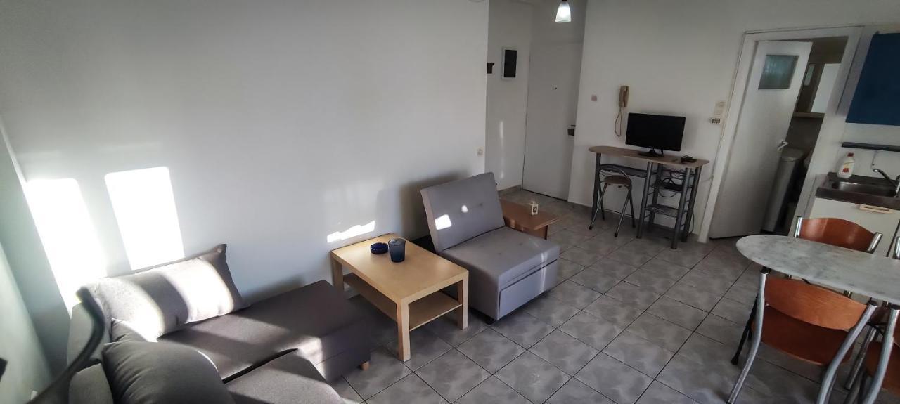 Appartamento Loutraki Times Esterno foto